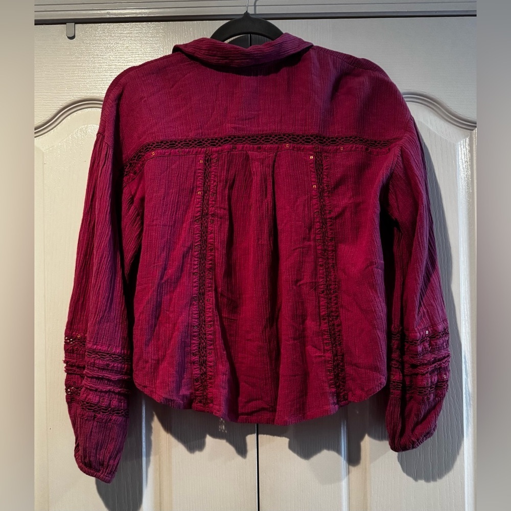 Free People Summer Stars Crocheted Trim Button Down Blouse - Size XS - Picture 5 of 7